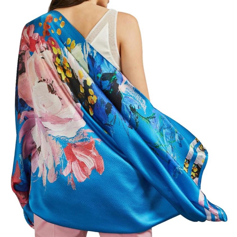 Ted Baker Blue Rrobyn Raspberry Ripple Cape 100% Silk Scarf/Wrap - Never Worn